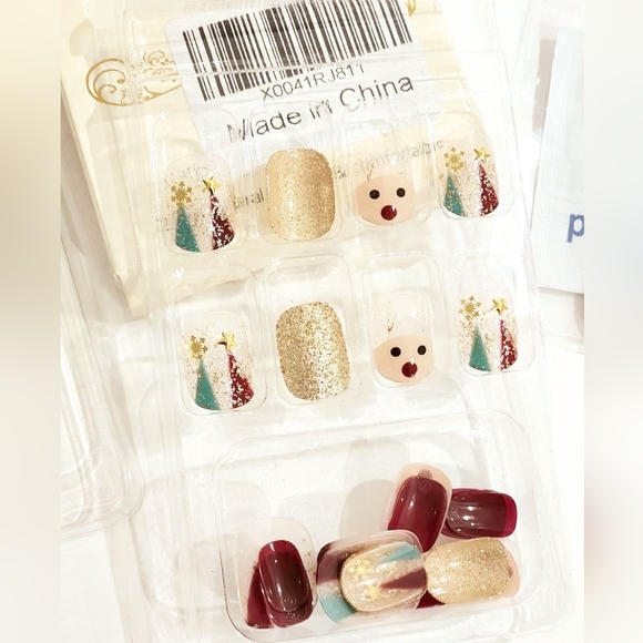 24 pcs Christmas Press On Nails Short Length Square Shape - Picture 5 of 5